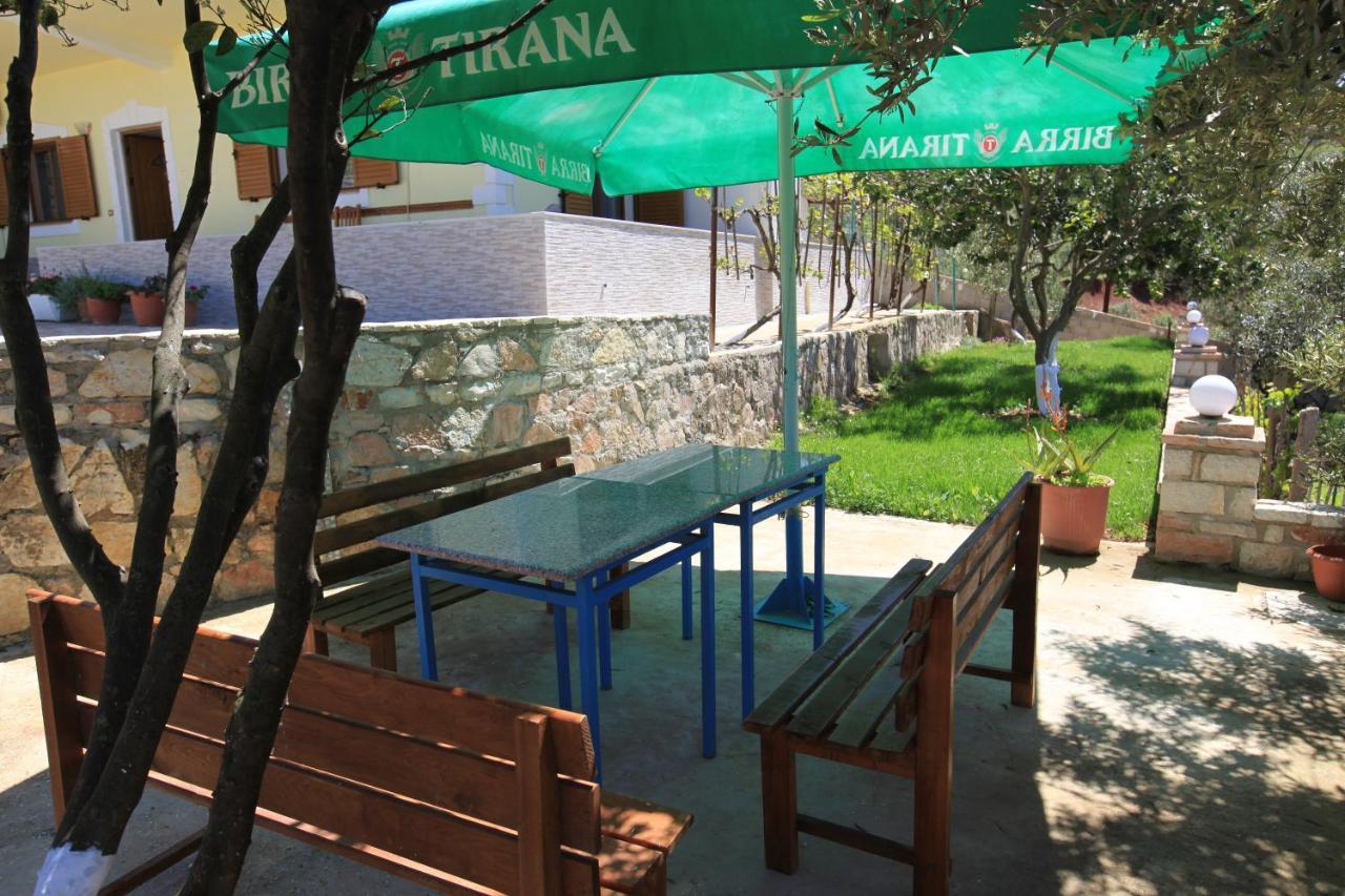 Vila Paza Sarandë Buitenkant foto