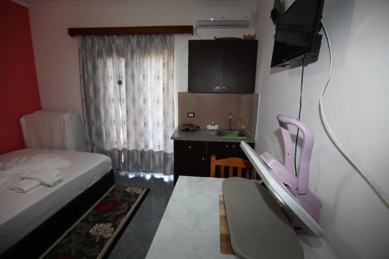 Vila Paza Sarandë Buitenkant foto