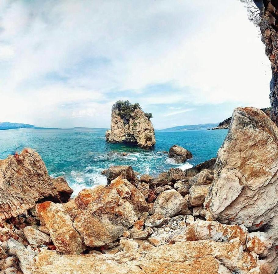 Vila Paza Sarandë Buitenkant foto